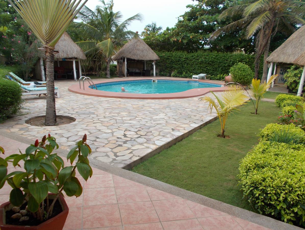 Hôtel Alizé Baguida Extérieur photo